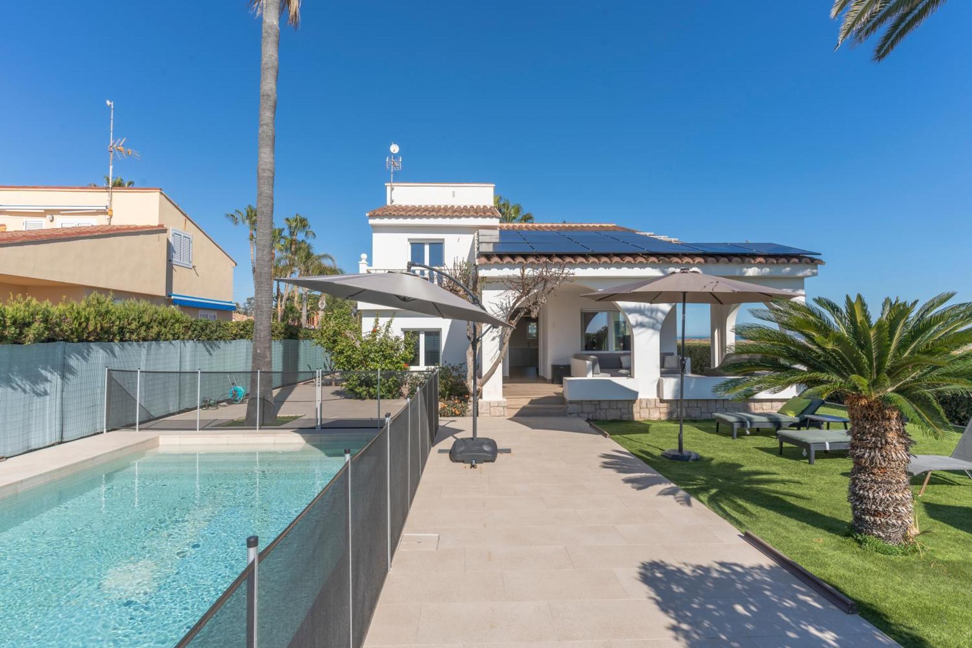 Exquisita Villa Frente Al Mar Сагунт Екстериор снимка