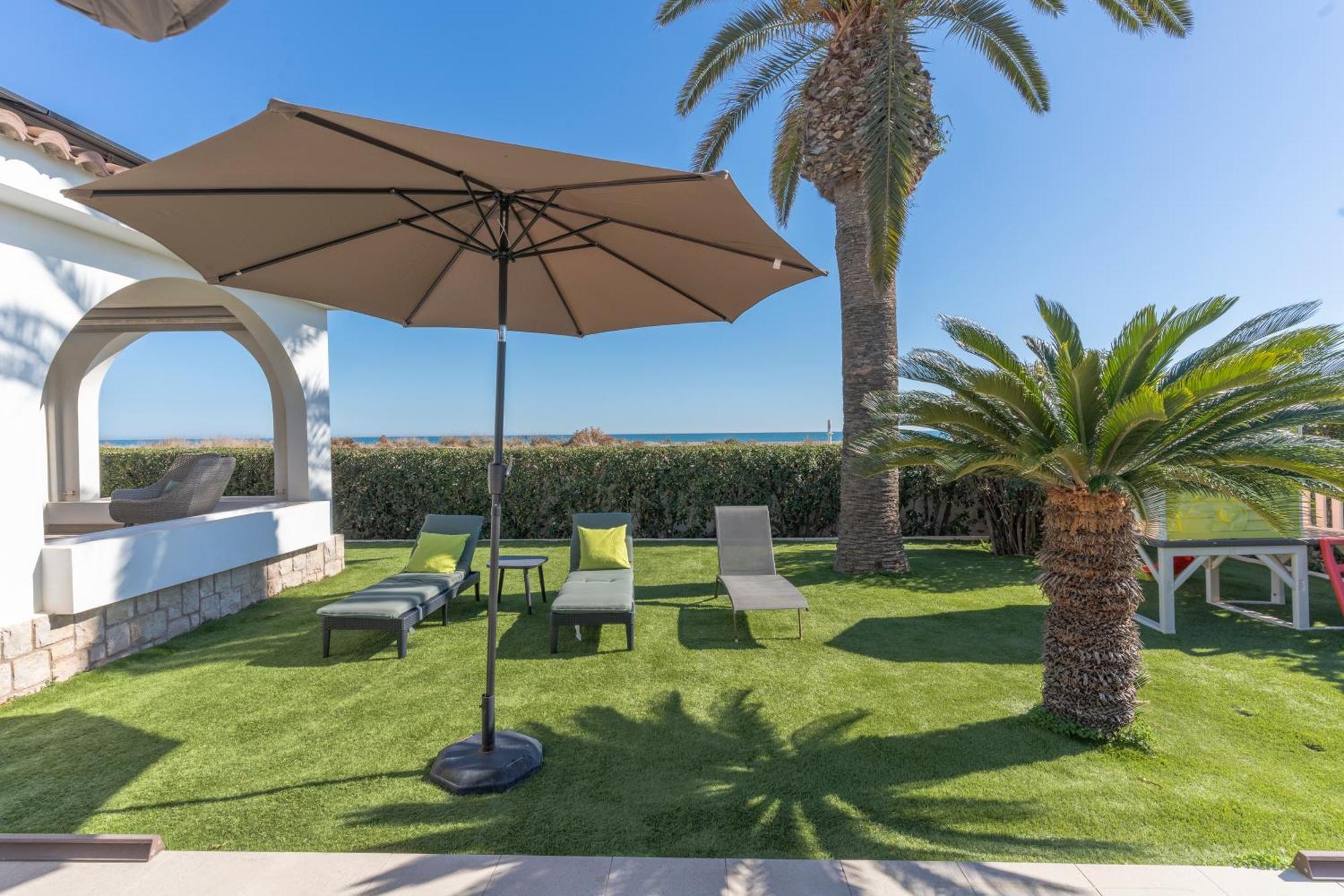 Exquisita Villa Frente Al Mar Сагунт Екстериор снимка